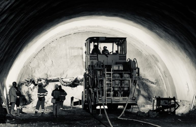 Deckert Consult GmbH Erfahrung Projektleitung Tunnel Vomp-Terfens, Österreich